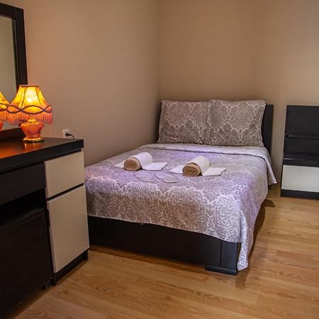 Sunny Apartments. Tbilisi. 300 Aragveli Екстер'єр фото